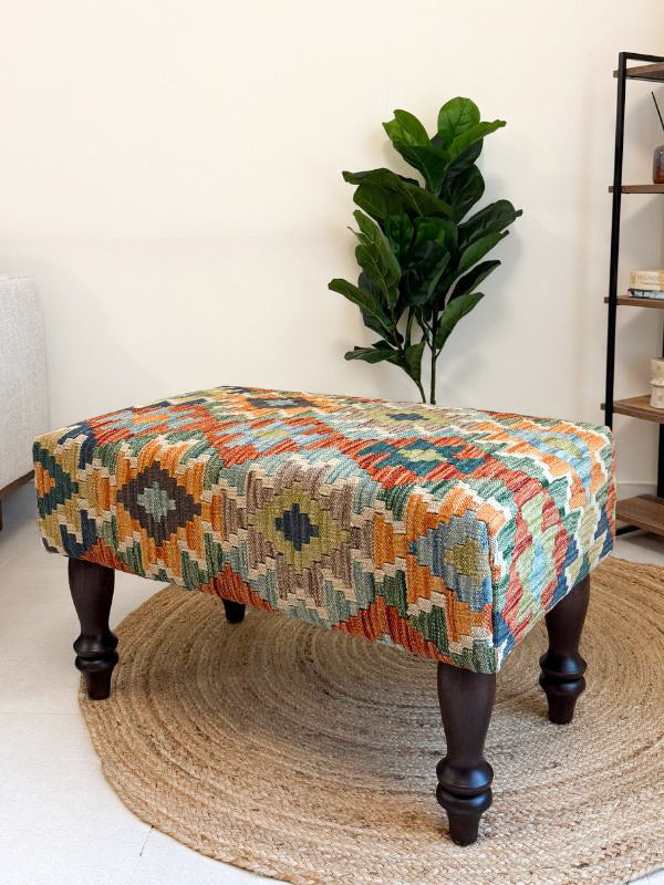 Nuri Kilim Bench