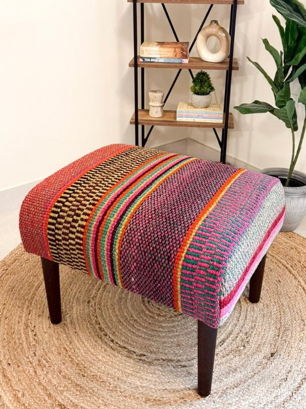 Alpaca wool bench featuring handwoven Andean frazada fabric with naturally dyed colors for modern home decor and interiors.